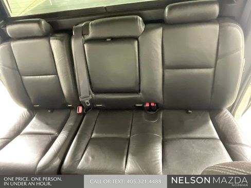 Used 2011 Cadillac Escalade EXT Luxury AWD/4WD image 26