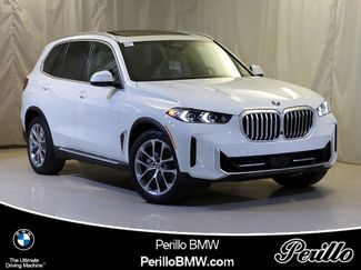 Used 2026 BMW X5 xDrive50e w/ Climate Comfort Package video 1