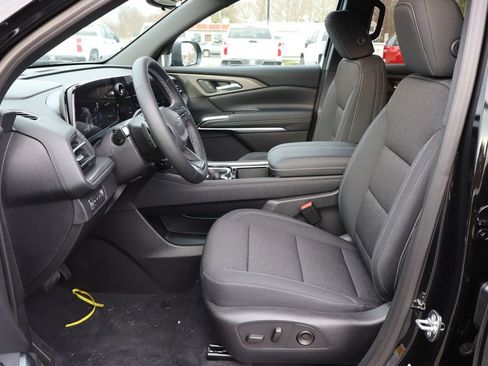 New 2026 Chevrolet Traverse LT w/ Midnight/Sport Edition image 5