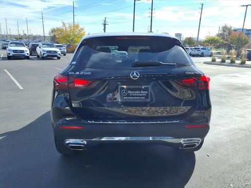 New 2026 Mercedes-Benz GLA 250 4MATIC image 5