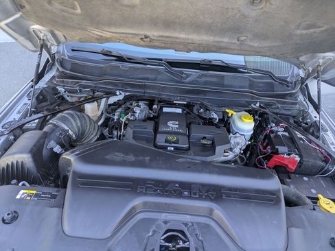 Used 2024 RAM 3500 Laramie w/ Protection Group AWD/4WD image 32