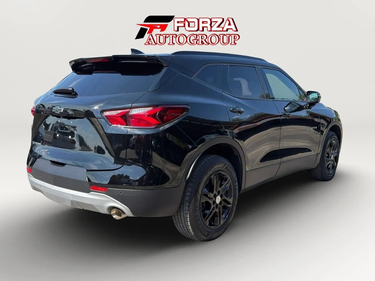 Used 2021 Chevrolet Blazer LT FWD image 4