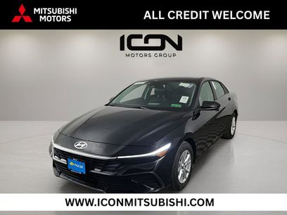 Used 2024 Hyundai Elantra SE