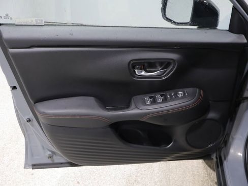 Used 2024 Honda HR-V Sport image 12