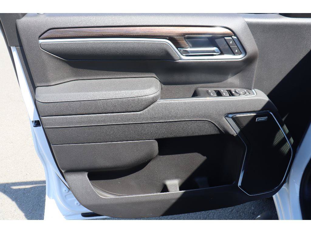 New 2026 Chevrolet Silverado 1500 RST w/ Safety Package AWD/4WD image 23