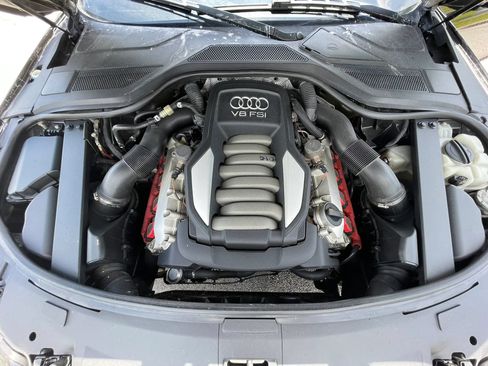 Used 2011 Audi A8 4.2 AWD/4WD image 35