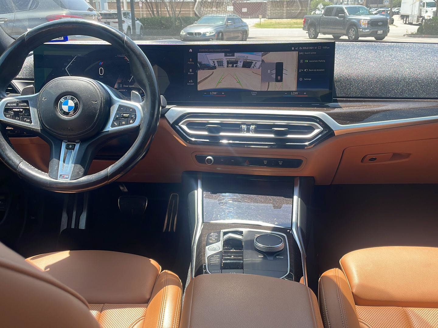 Used 2023 BMW 330i Sedan w/ M Sport Package RWD image 8