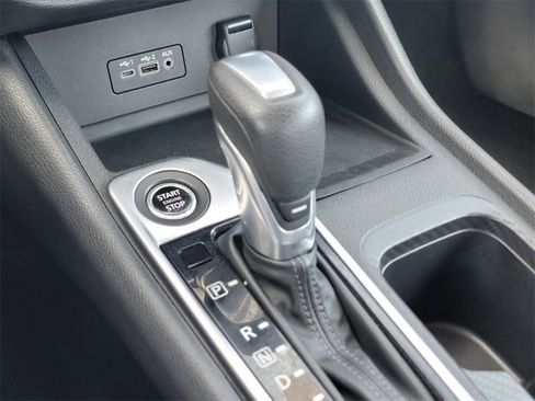 Used 2021 Nissan Sentra SV image 29