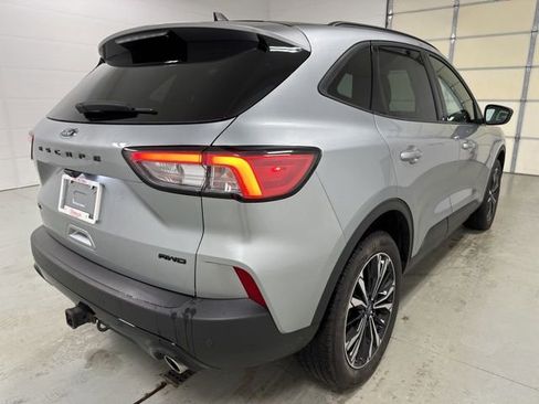 Used 2022 Ford Escape SEL w/ SEL Stealth AWD Package image 11