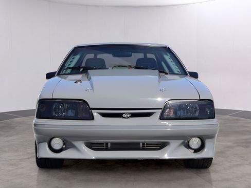 Used 1989 Ford Mustang GT RWD image 2