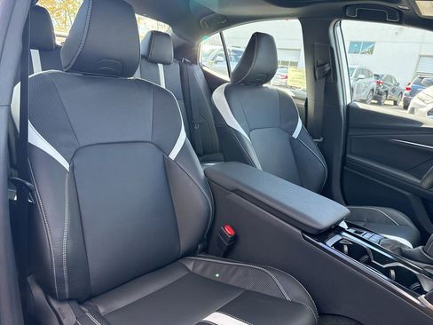 New 2026 Toyota Camry Hybrid image 13