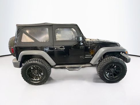 Used 2015 Jeep Wrangler Sport AWD/4WD image 10