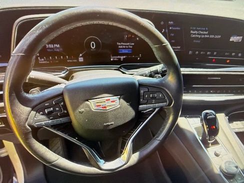 Used 2021 Cadillac Escalade ESV Sport w/ Driver Assist Tech Package AWD/4WD image 9