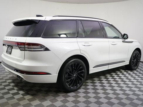 New 2026 Lincoln Aviator Reserve AWD/4WD image 7