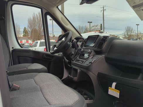 New 2026 RAM ProMaster 1500 w/ Safety Group FWD image 9