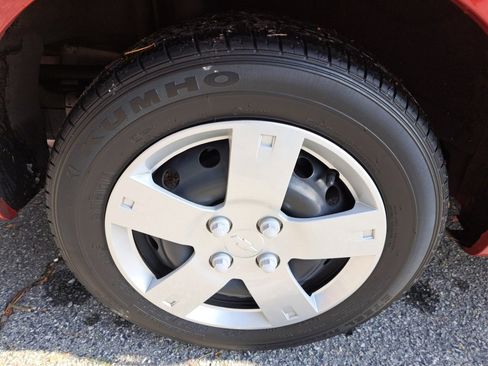 Used 2011 Chevrolet Aveo LT w/ Power and Convenience Package image 17