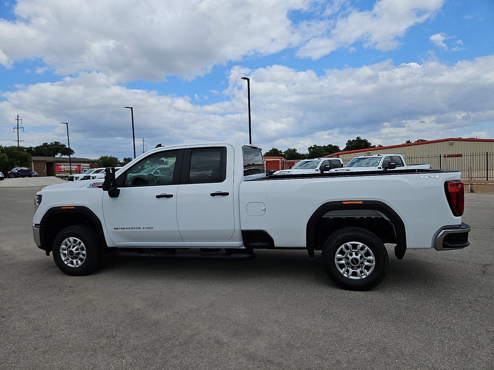 New 2026 GMC Sierra 2500 Pro w/ Convenience Package AWD/4WD image 2
