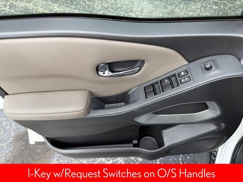 Certified 2023 Nissan Frontier SV w/ SV Convenience Package image 16