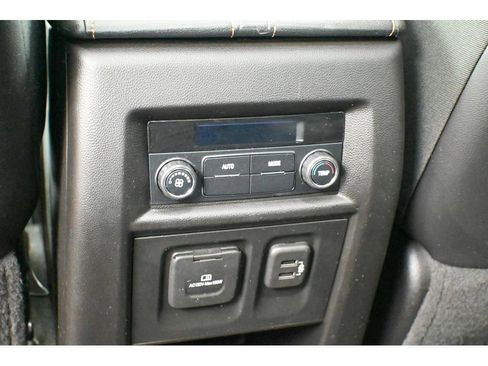 Used 2019 Chevrolet Traverse RS image 14