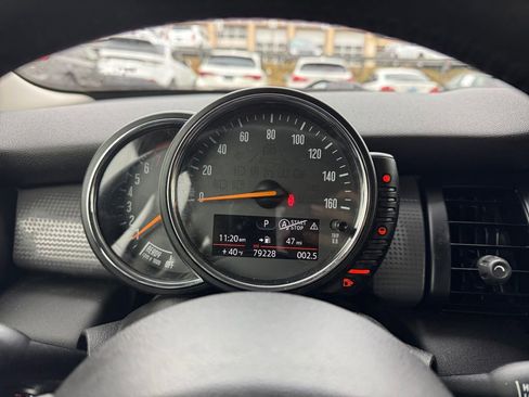 Used 2016 MINI Cooper 2-Door Hardtop image 14