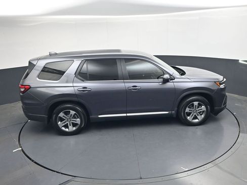 Certified 2025 Honda Pilot EX-L image 24