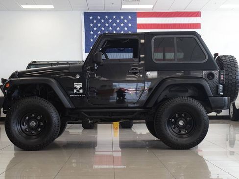 Used 2008 Jeep Wrangler X AWD/4WD image 4