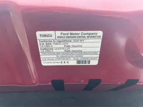 Used 2020 Ford Escape Titanium image 35