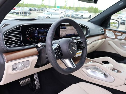 New 2026 Mercedes-Benz GLS 450 4MATIC image 20
