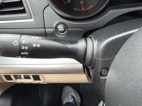 Used 2018 Subaru Outback 2.5i image 14