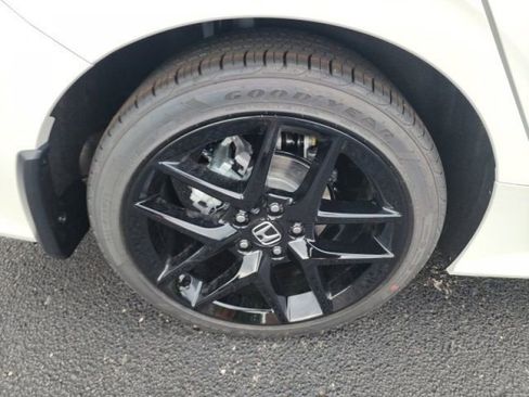 New 2026 Honda Civic Sport image 11