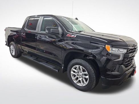 Used 2022 Chevrolet Silverado 1500 RST image 12