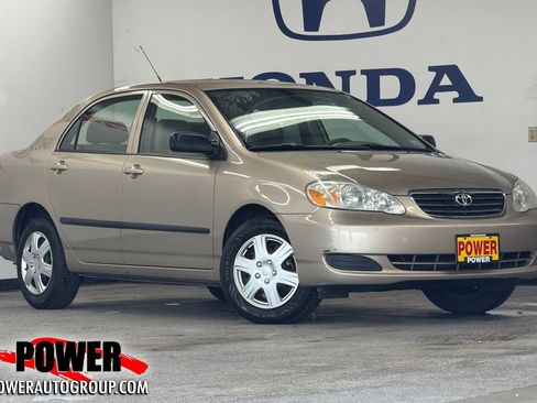 Used 2005 Toyota Corolla CE image 1
