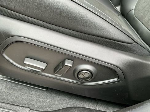 New 2026 Jeep Grand Cherokee L 4WD image 26