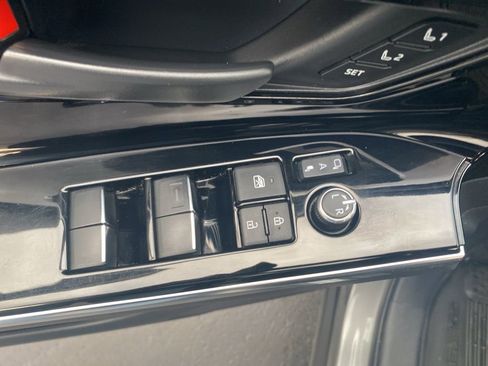 Used 2023 Subaru Solterra AWD image 21