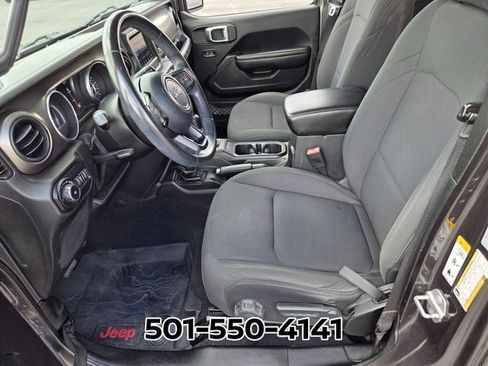 Used 2018 Jeep Wrangler Unlimited Sport S AWD/4WD image 11