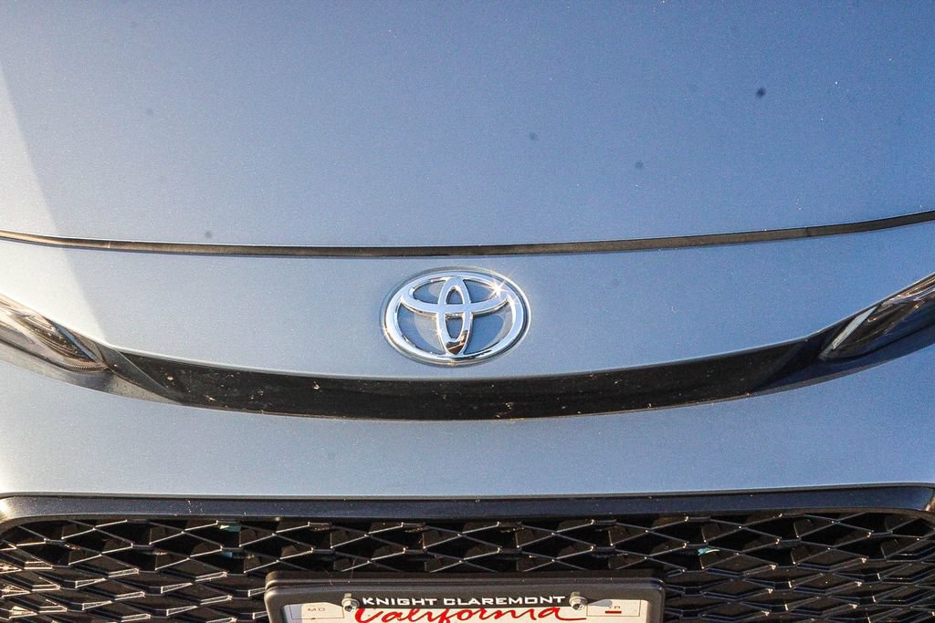 Used 2024 Toyota Corolla XSE FWD image 6
