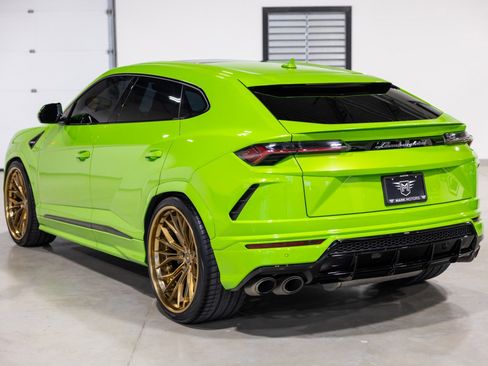 Used 2022 Lamborghini Urus image 7