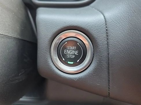 Used 2024 Chevrolet Suburban LT AWD/4WD image 36