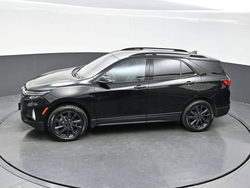 Used 2023 Chevrolet Equinox RS w/ RS Leather Package AWD/4WD image 34