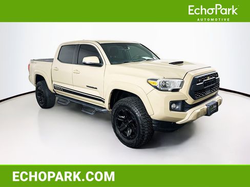 Used 2018 Toyota Tacoma TRD Sport w/ Technology Package image 1