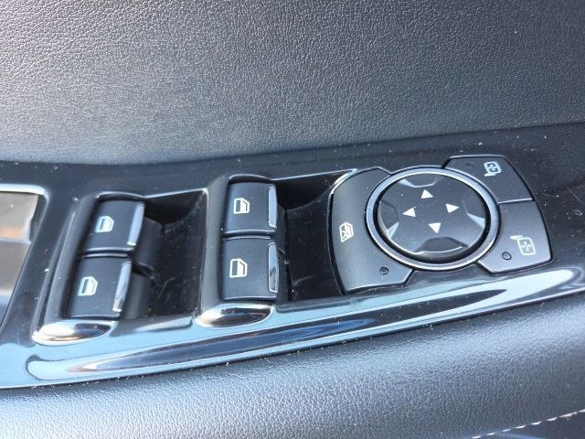 Used 2019 Ford Edge ST w/ Equipment Group 401A AWD/4WD image 32