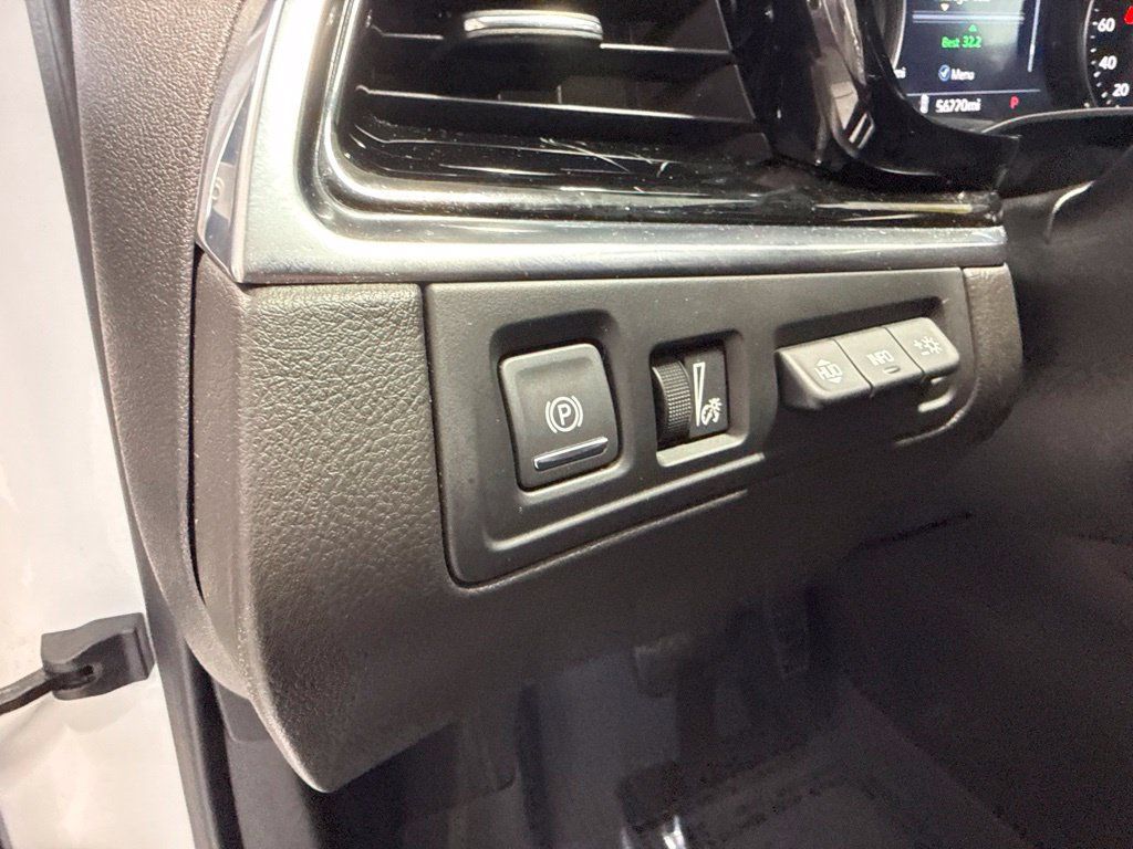 Used 2022 Cadillac XT6 Premium Luxury w/ Technology Package AWD/4WD image 25