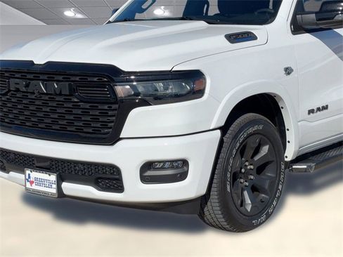 New 2026 RAM 1500 4x4 Crew Cab image 18