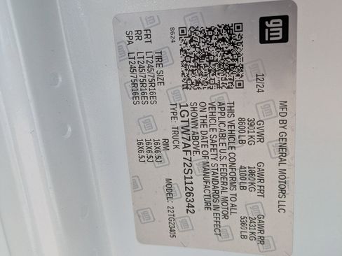 New 2025 GMC Savana 2500 Work Van w/ Safety Package image 21