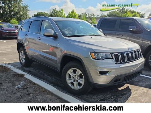 Used 2017 Jeep Grand Cherokee Laredo w/ Quick Order Package 23E AWD/4WD image 1
