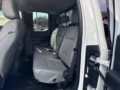 New 2026 Ford F550 4x4 Supercab Super Duty image 10