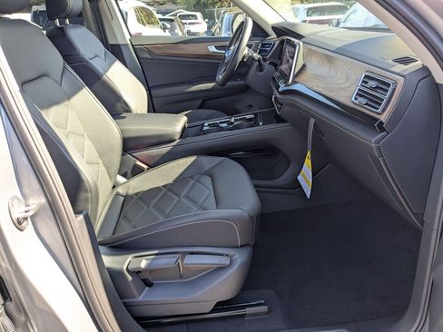 New 2026 Volkswagen Atlas SE image 36