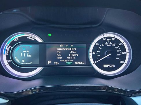 Used 2021 Kia Niro LX image 30