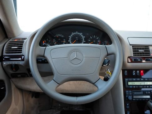 Used 1997 Mercedes-Benz S 500 Coupe image 26