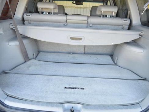 Used 2004 Toyota Highlander Limited AWD/4WD image 38